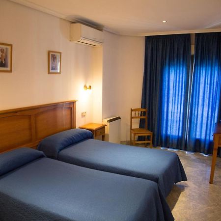 Hostal Acuario Galvez Bagian luar foto